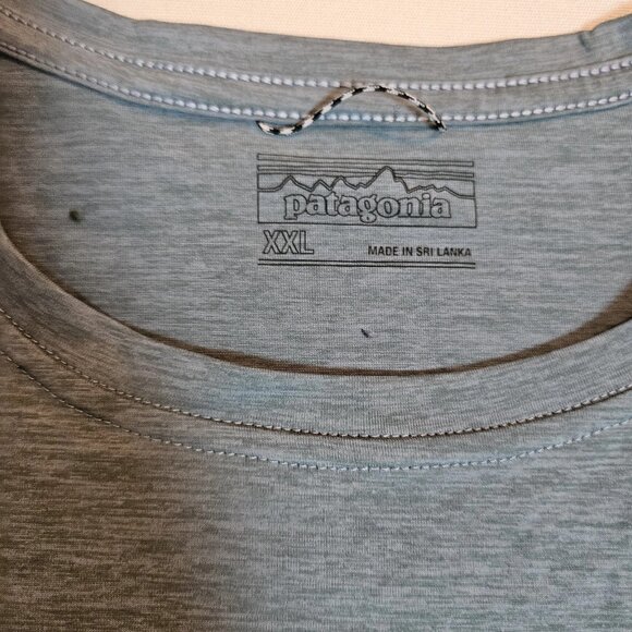 Patagonia Men's Capilene Long Sleeve Shirt XXL Blue Striped Performance Tee - Picture 2 of 5